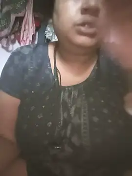 Deborbhavi222 webcam