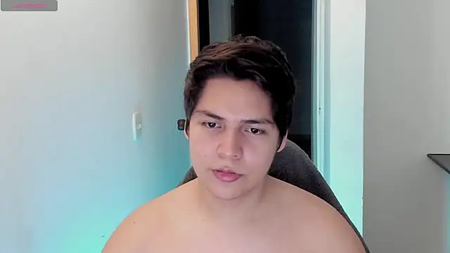 Asta_YunoXXX live cam on StripChat