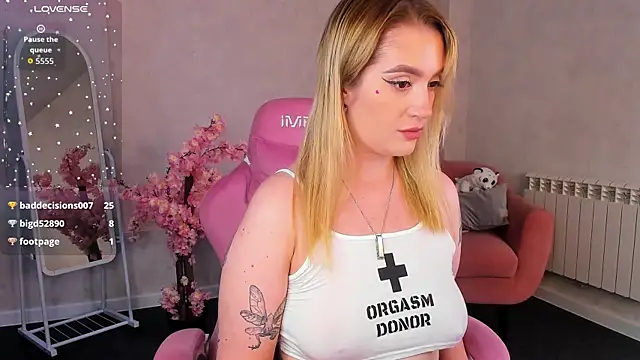 Viickie_Nelsson webcam