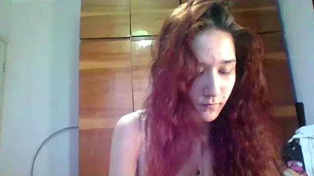 NickiKisinger webcam