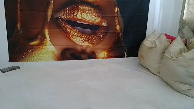 Queenteex6992 webcam