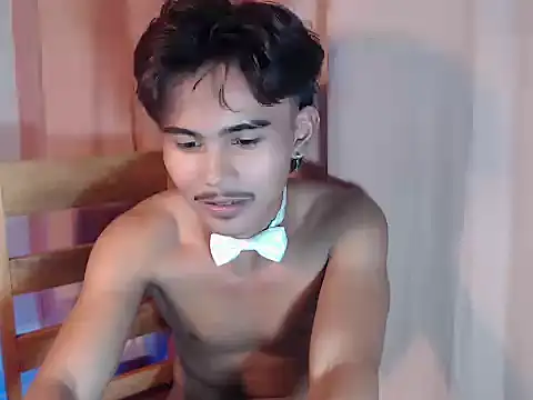 twink_ivanxxxx live cam on StripChat