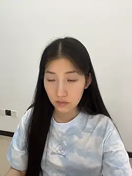 Mina_168 webcam