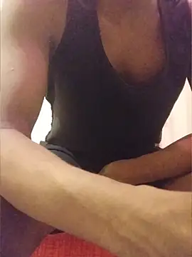 Daddsuroj69 live cam on StripChat