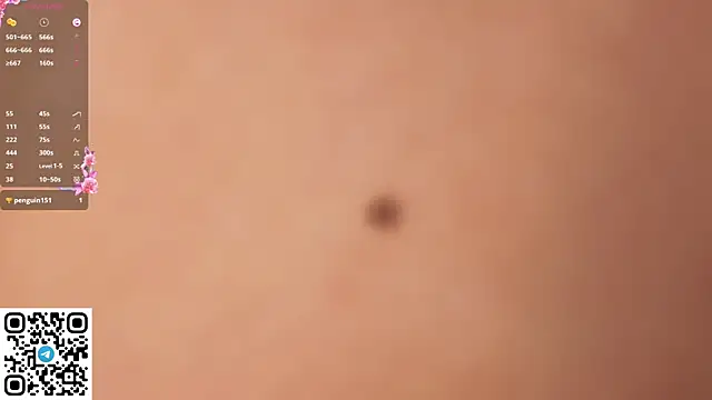 MissBadTiming webcam