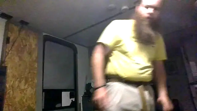 ThisGuy42o live cam on StripChat