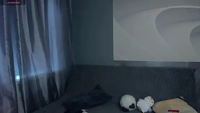 TarynPalek webcam