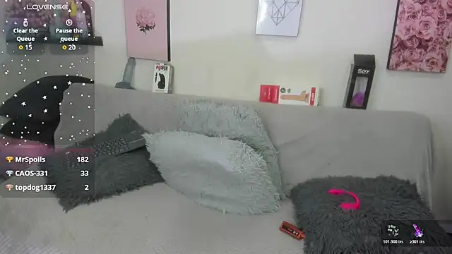 Lele_669 live cam on StripChat