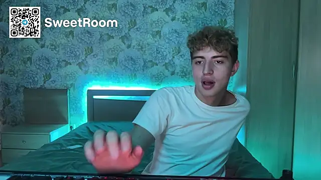 AlfredSweet webcam