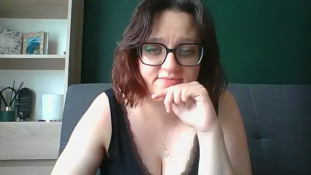 sensual_paris webcam