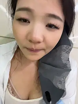 xiaoxiaocheng678 webcam