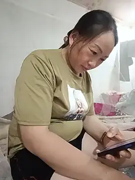 baby_112233 webcam