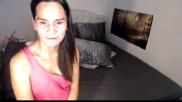 NinaDOM4CUM webcam