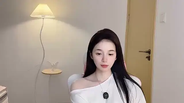 Annie-3 live sex cam