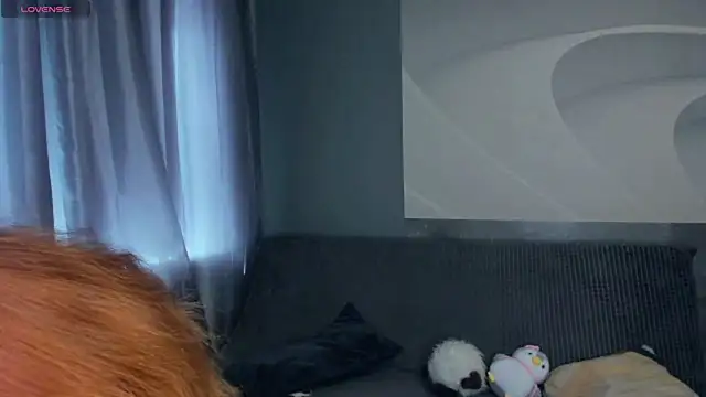 TarynPalek webcam
