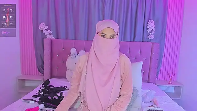 Nayla-Mouna webcam