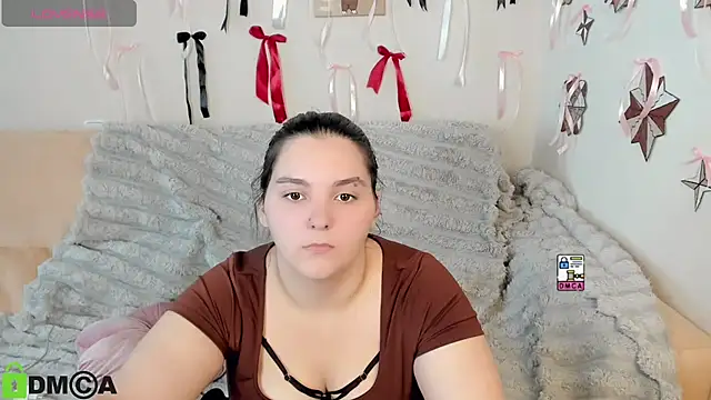 MonikaMooon webcam