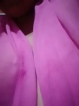 DesiApsara01 webcam
