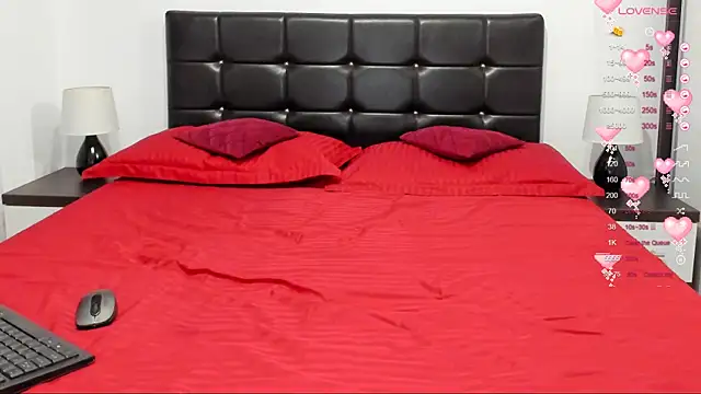 karinamadnessdesiree webcam