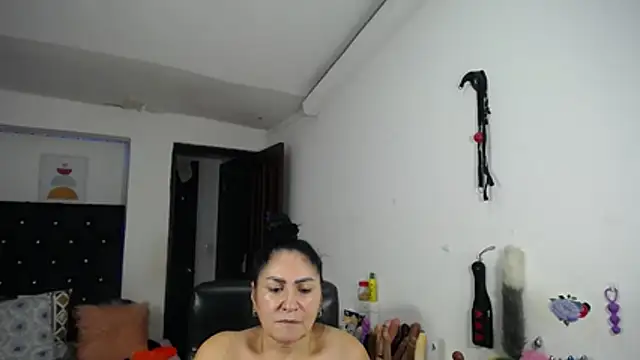 mature_bigboobs10 webcam