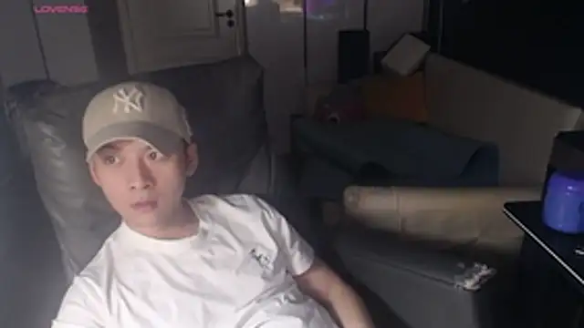yichen008 webcam