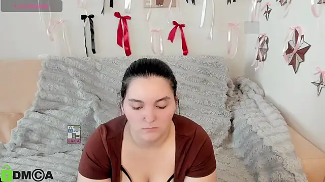 MonikaMooon live cam on StripChat