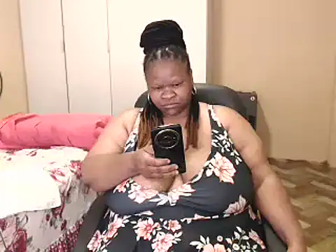 sweetnoziexx live cam on StripChat