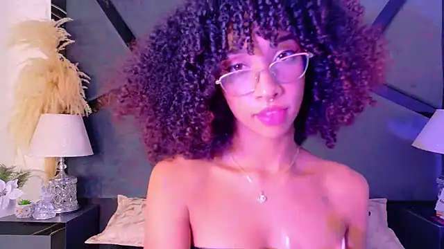 CamilaJohnston webcam