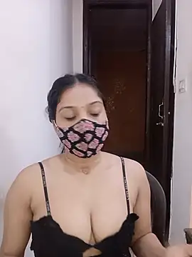 Cute_Rakhi8 webcam