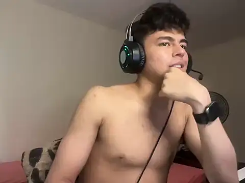 ToddWarren live cam on StripChat