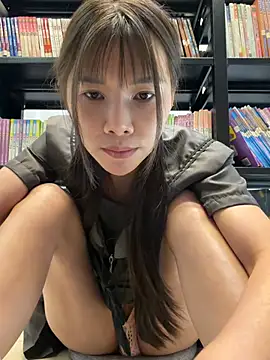 fire-18 (F young) - 学姐为了完成学业  出卖身体 图书馆  搞刺激