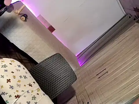 sugar_naughty webcam