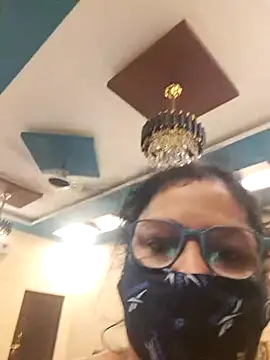 SHANVII live cam on StripChat