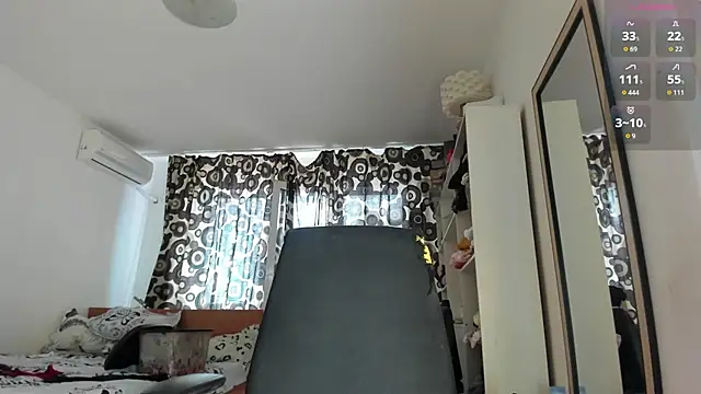 fancy_casssie live cam on StripChat