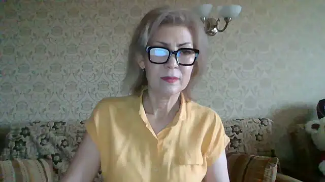 Elegant00Lady