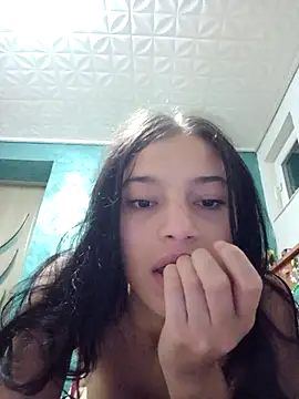 Virgin_Pussy_Love live cam on StripChat