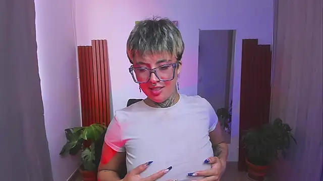 Rebeka-baker webcam