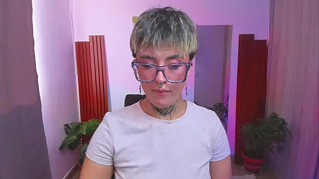 Rebeka-baker webcam