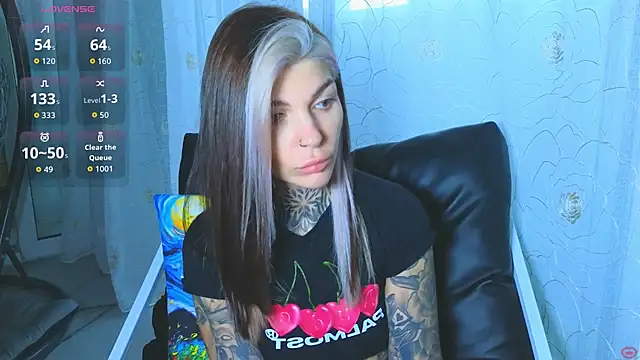 tattooedBabyy webcam