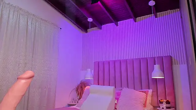 ScarlettDreamss7 webcam