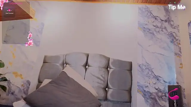 Un_Sluttyy webcam