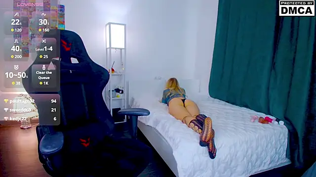 Aliceglass__ webcam