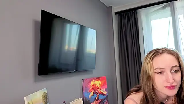 alice_toffee webcam