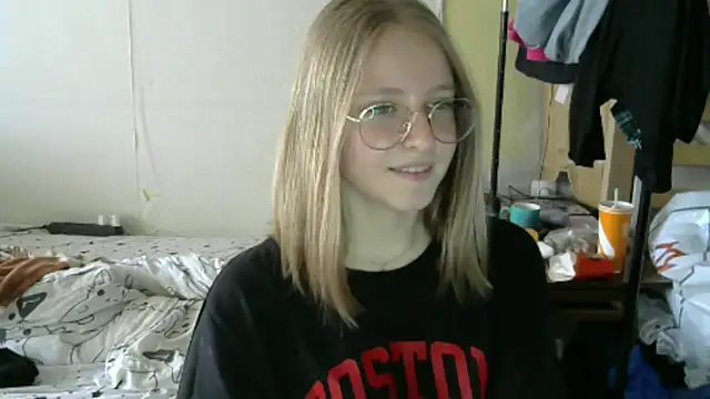 WinifredLunney webcam