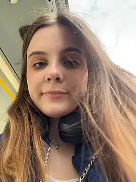 Lunabelle_ webcam