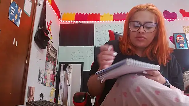 Saray_extrovert_ webcam