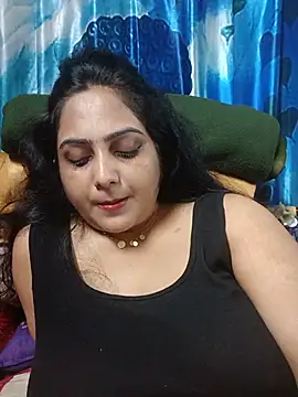 Hot-Kaya2 live cam on StripChat