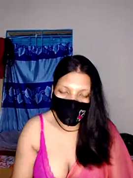 ripa- (F mature) - Boobs show