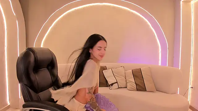 HannahJamesX webcam