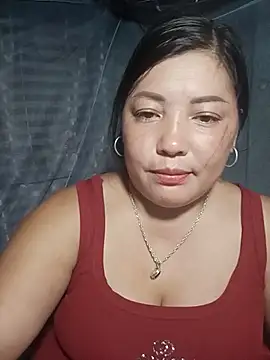 sary-hot2x webcam